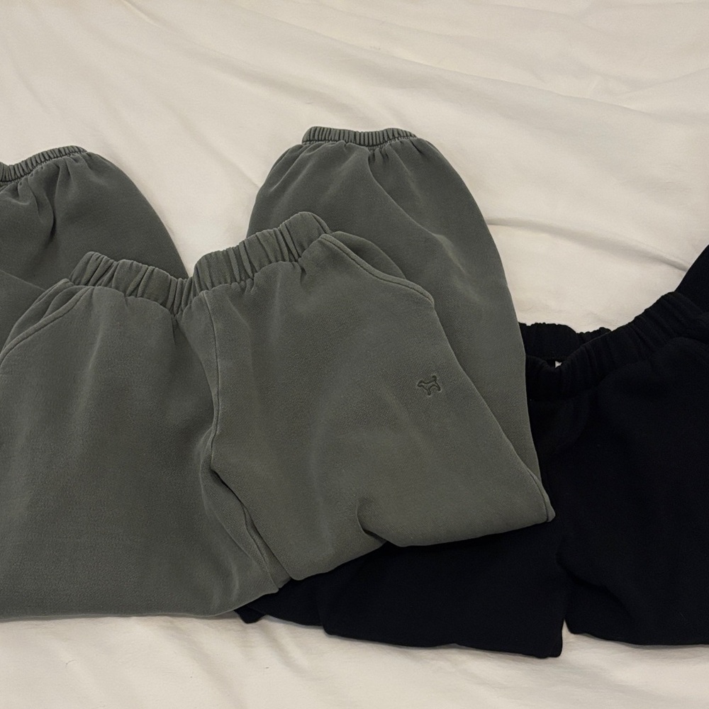 Victoria secrets pink sweat bundle - XS